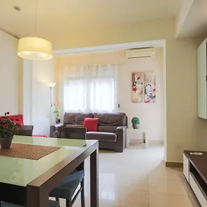 Aparteasy - Family Sant Antoni , Barcelona Spain